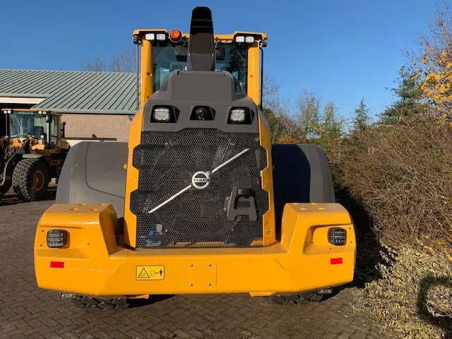 Volvo L90 H2 2025 Michelin 650/65 - Chargeuse sur pneus: photos 3 Volvo L90 H2 2025 Michelin 650/65 - Chargeuse sur pneus: photos 3