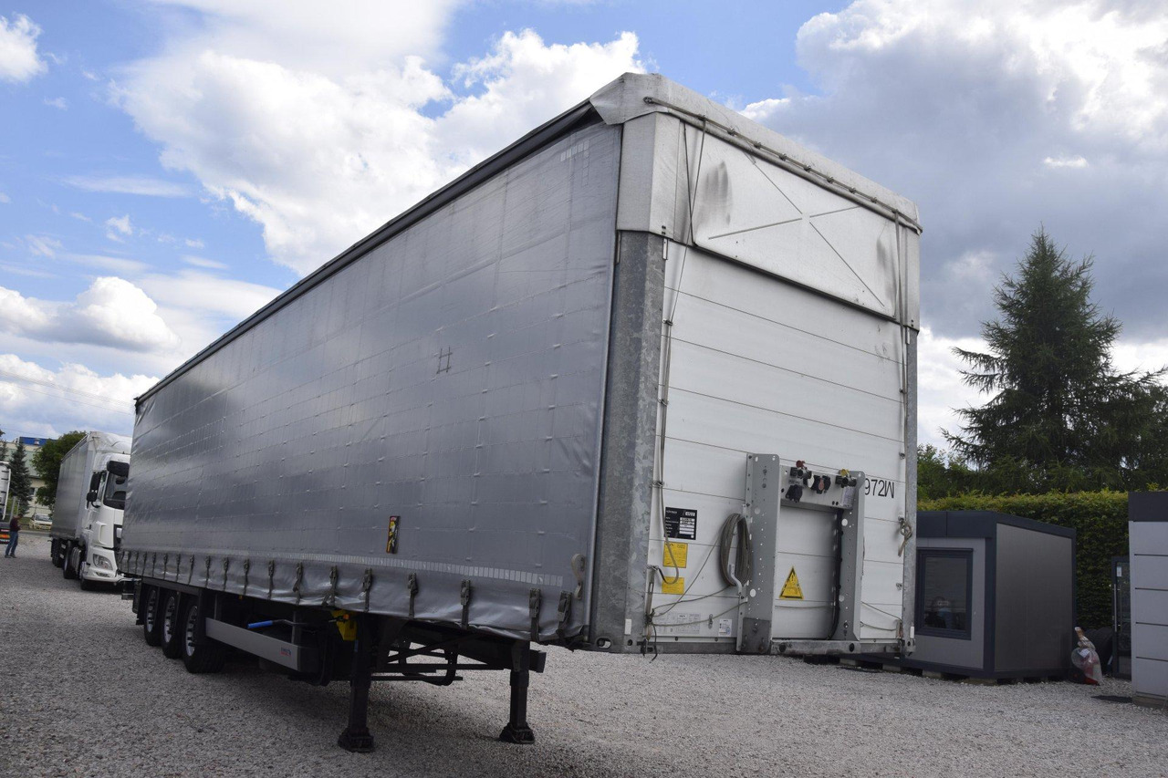 Schmitz Cargobull SCS24/L Varios - Semi-remorque rideaux coulissants: photos 3 Schmitz Cargobull SCS24/L Varios - Semi-remorque rideaux coulissants: photos 3
