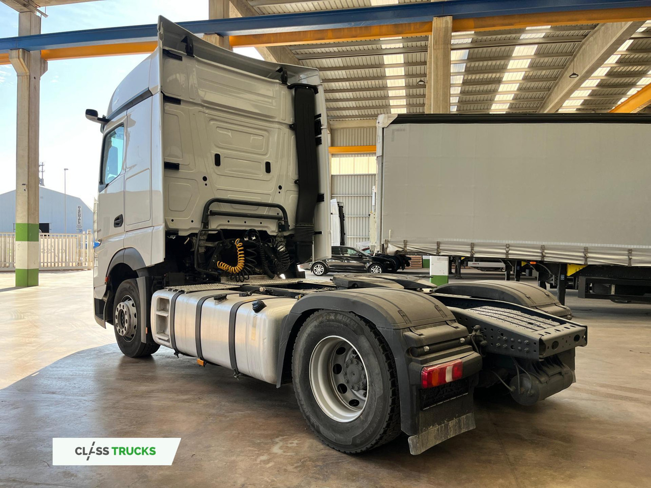 Mercedes-Benz Actros 5 1845 BigSpace - Tracteur routier: photos 4 Mercedes-Benz Actros 5 1845 BigSpace - Tracteur routier: photos 4