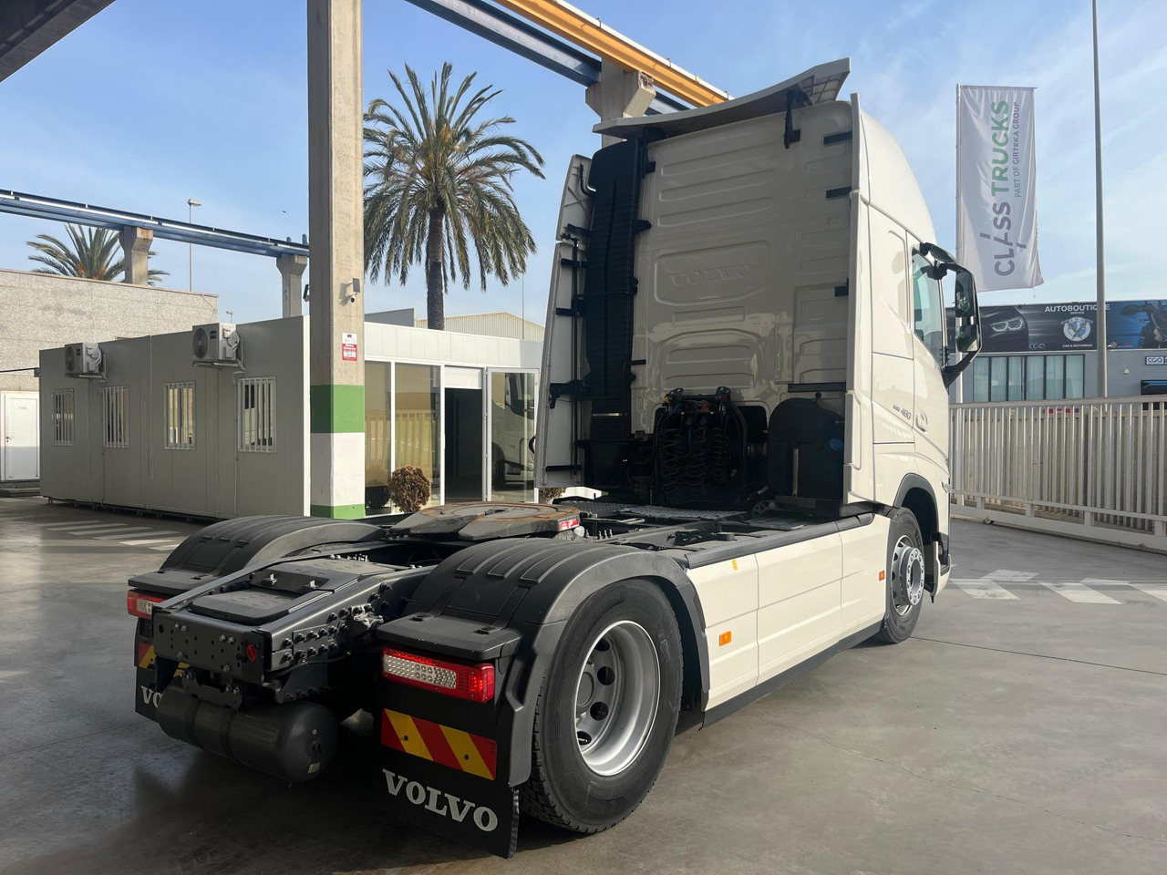 Volvo FH 460 Globetrotter XL i-Save I-ParkCool - Tracteur routier: photos 3 Volvo FH 460 Globetrotter XL i-Save I-ParkCool - Tracteur routier: photos 3