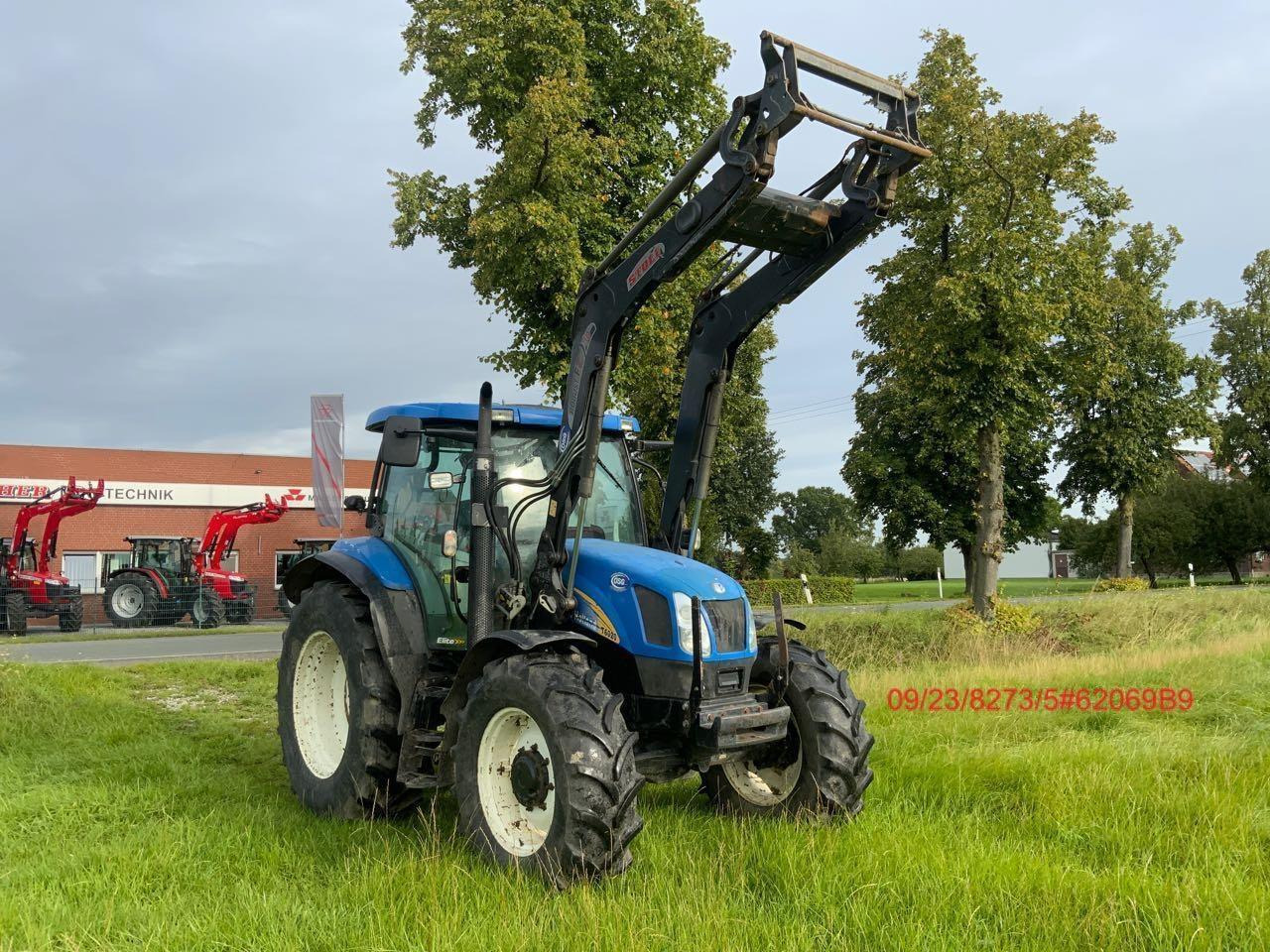 New Holland T6020 Elite - Tracteur agricole: photos 1 New Holland T6020 Elite - Tracteur agricole: photos 1