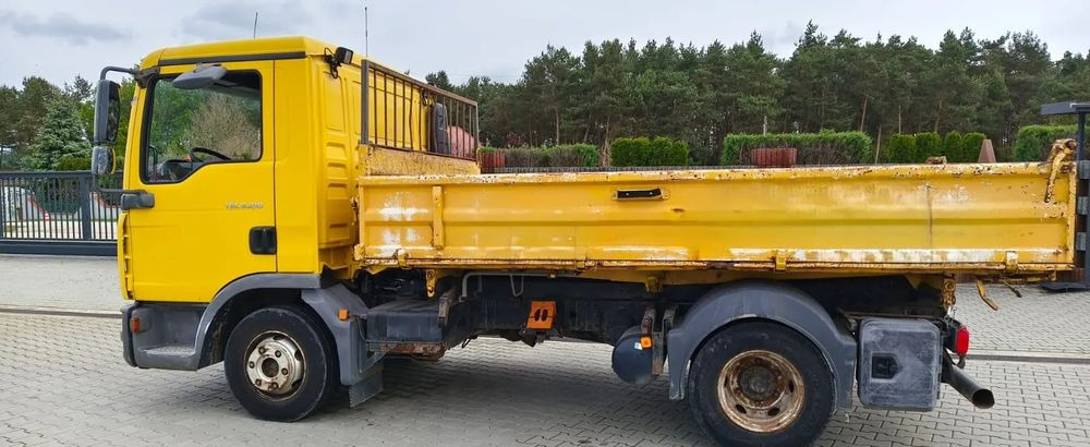 MAN TGL 8.210 * 2007 * 3-stronny KIPER * NOWE OPONY * MANUAL * RESOR * 3 MIEJSCA - Camion benne: photos 4 MAN TGL 8.210 * 2007 * 3-stronny KIPER * NOWE OPONY * MANUAL * RESOR * 3 MIEJSCA - Camion benne: photos 4