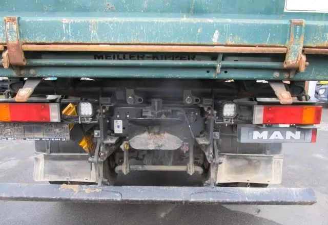 MAN TGS 18.360 4x4 BB – Meiller 3-stronna wywrotka | Euro 5 | 216 tys. km - Camion benne: photos 5 MAN TGS 18.360 4x4 BB – Meiller 3-stronna wywrotka | Euro 5 | 216 tys. km - Camion benne: photos 5