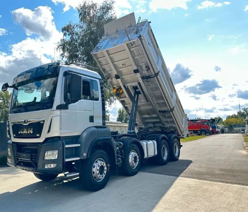 MAN TGS 41.500 8x4 – wywrotka 3-stronna MEILLER + Bordmatic +Retarder +Euro6 - Camion benne: photos 1 MAN TGS 41.500 8x4 – wywrotka 3-stronna MEILLER + Bordmatic +Retarder +Euro6 - Camion benne: photos 1