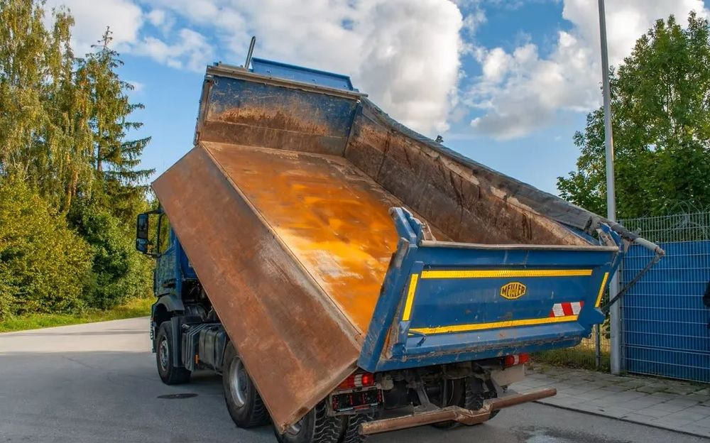 Mercedes-Benz Arocs 2652 6x4 – Wywrotka trójstronna Meiller z Bordmatik (Euro 6) - Camion benne: photos 5 Mercedes-Benz Arocs 2652 6x4 – Wywrotka trójstronna Meiller z Bordmatik (Euro 6) - Camion benne: photos 5