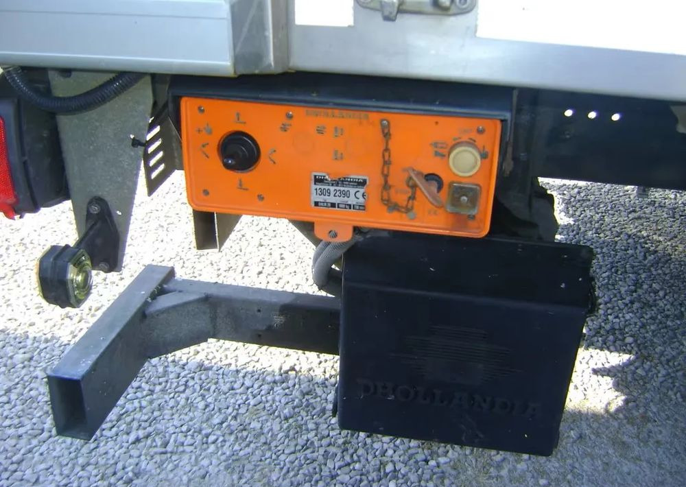 Scania P280 Chłodnia z zabudową chłodniczą Carrier 1.150 Supra-Silent / 4x2/ Euro6 - Camion frigorifique: photos 5 Scania P280 Chłodnia z zabudową chłodniczą Carrier 1.150 Supra-Silent / 4x2/ Euro6 - Camion frigorifique: photos 5