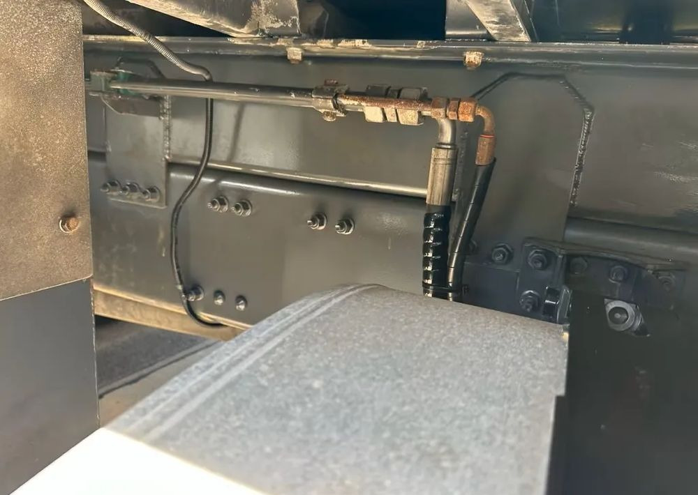 Volvo FM420 6x2 | HDS Atlas AK 186-3 z przestrzenią ładunkową | Euro6 |238 000 km - Camion plateau, Camion grue: photos 4 Volvo FM420 6x2 | HDS Atlas AK 186-3 z przestrzenią ładunkową | Euro6 |238 000 km - Camion plateau, Camion grue: photos 4