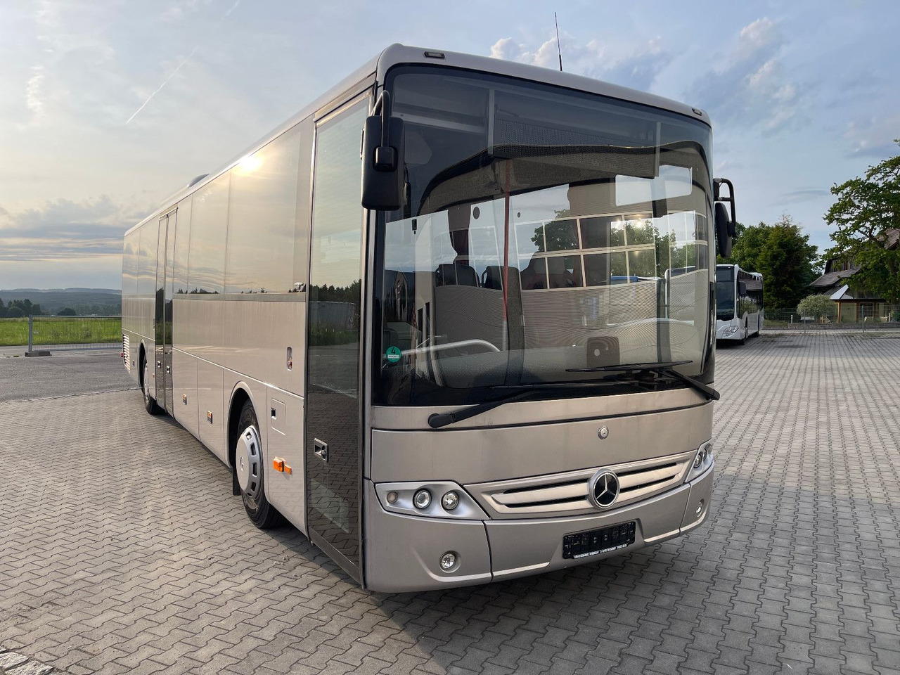 Mercedes-Benz Intouro Euro 6 mit 57 Plätzen - Bus interurbain: photos 1 Mercedes-Benz Intouro Euro 6 mit 57 Plätzen - Bus interurbain: photos 1