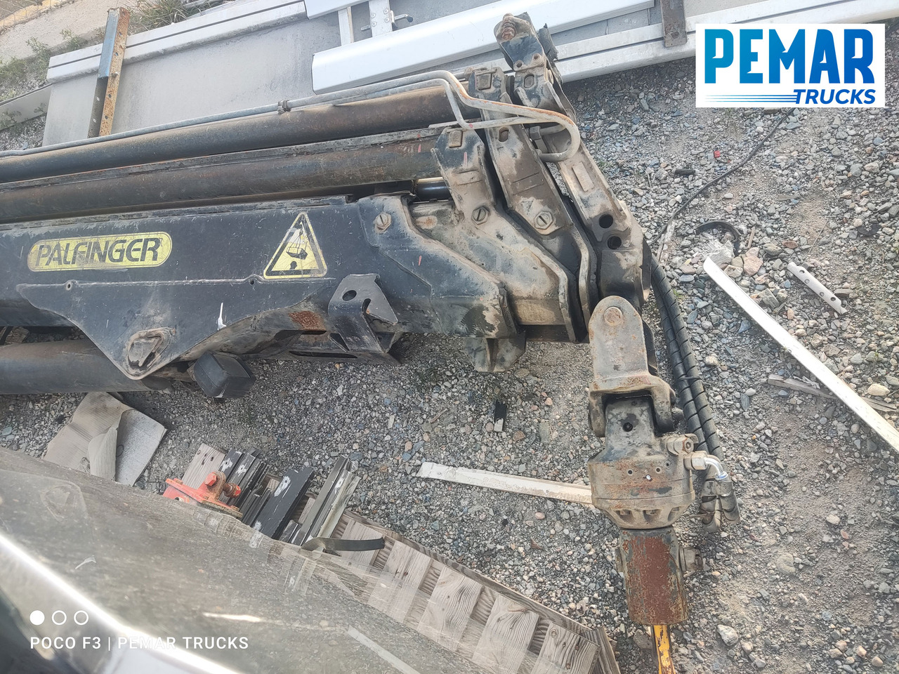 JIB PALFINGER PJ080 - Outil/ Équipement: photos 4 JIB PALFINGER PJ080 - Outil/ Équipement: photos 4