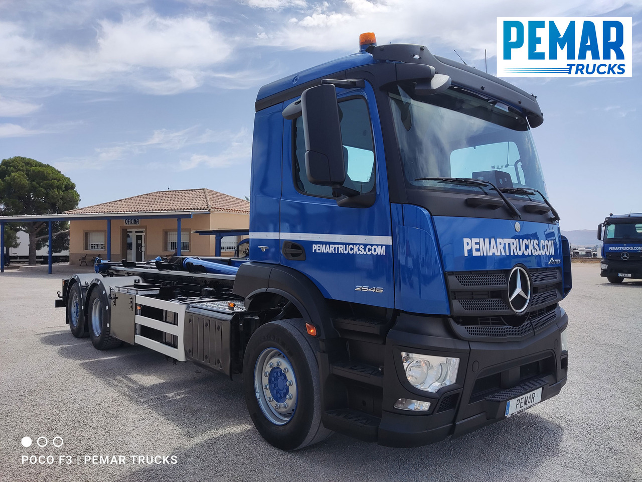 MERCEDES-BENZ ANTOS 2546 6X2 MULTILIFT - Camion porte-conteneur/ Caisse mobile: photos 4 MERCEDES-BENZ ANTOS 2546 6X2 MULTILIFT - Camion porte-conteneur/ Caisse mobile: photos 4