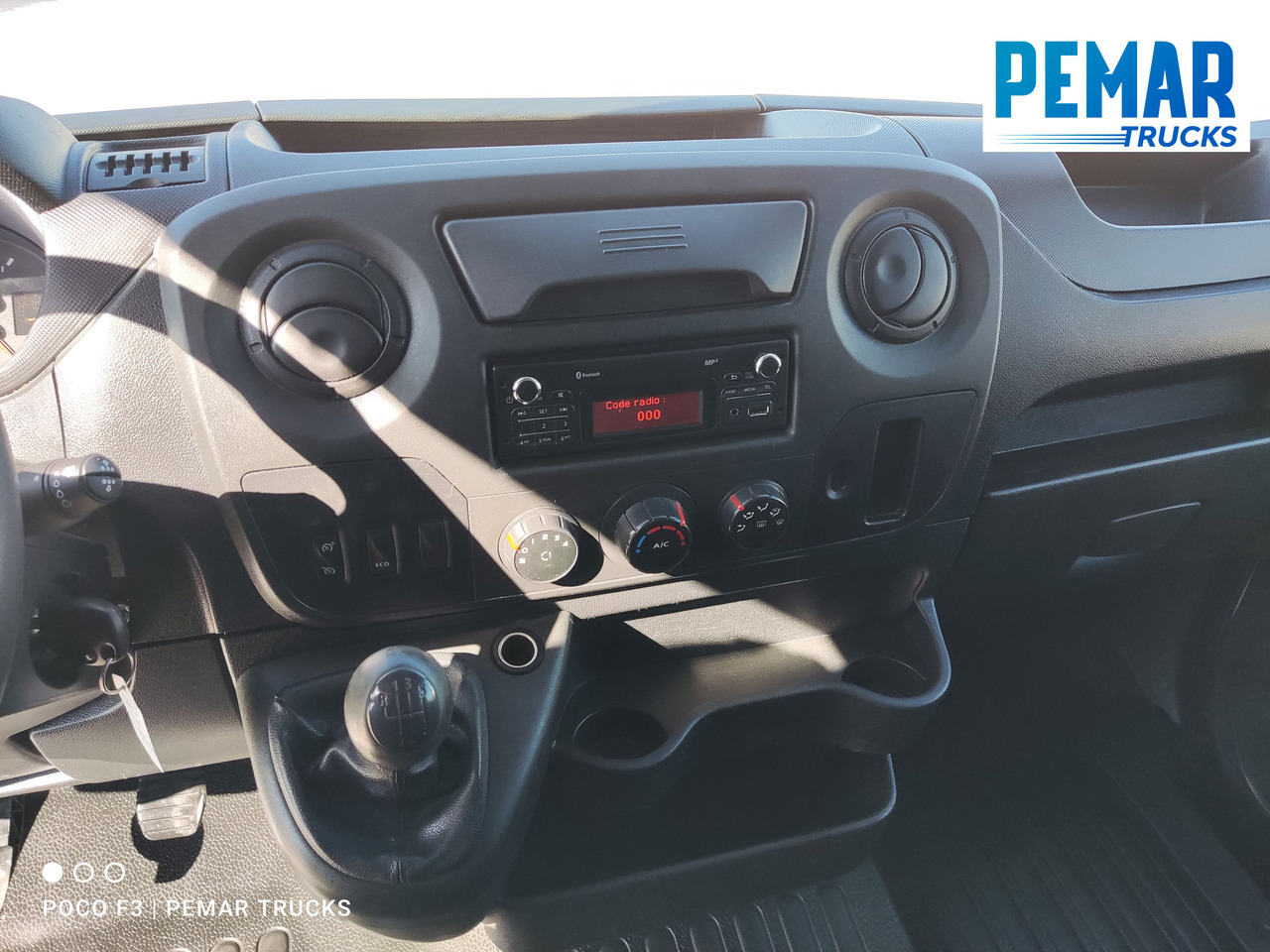 Crédit-bail RENAULT MASTER 2.3 DCI CESTA ELEVADORA PORTAPERSONAS 130 CV RENAULT MASTER 2.3 DCI CESTA ELEVADORA PORTAPERSONAS 130 CV: photos 22