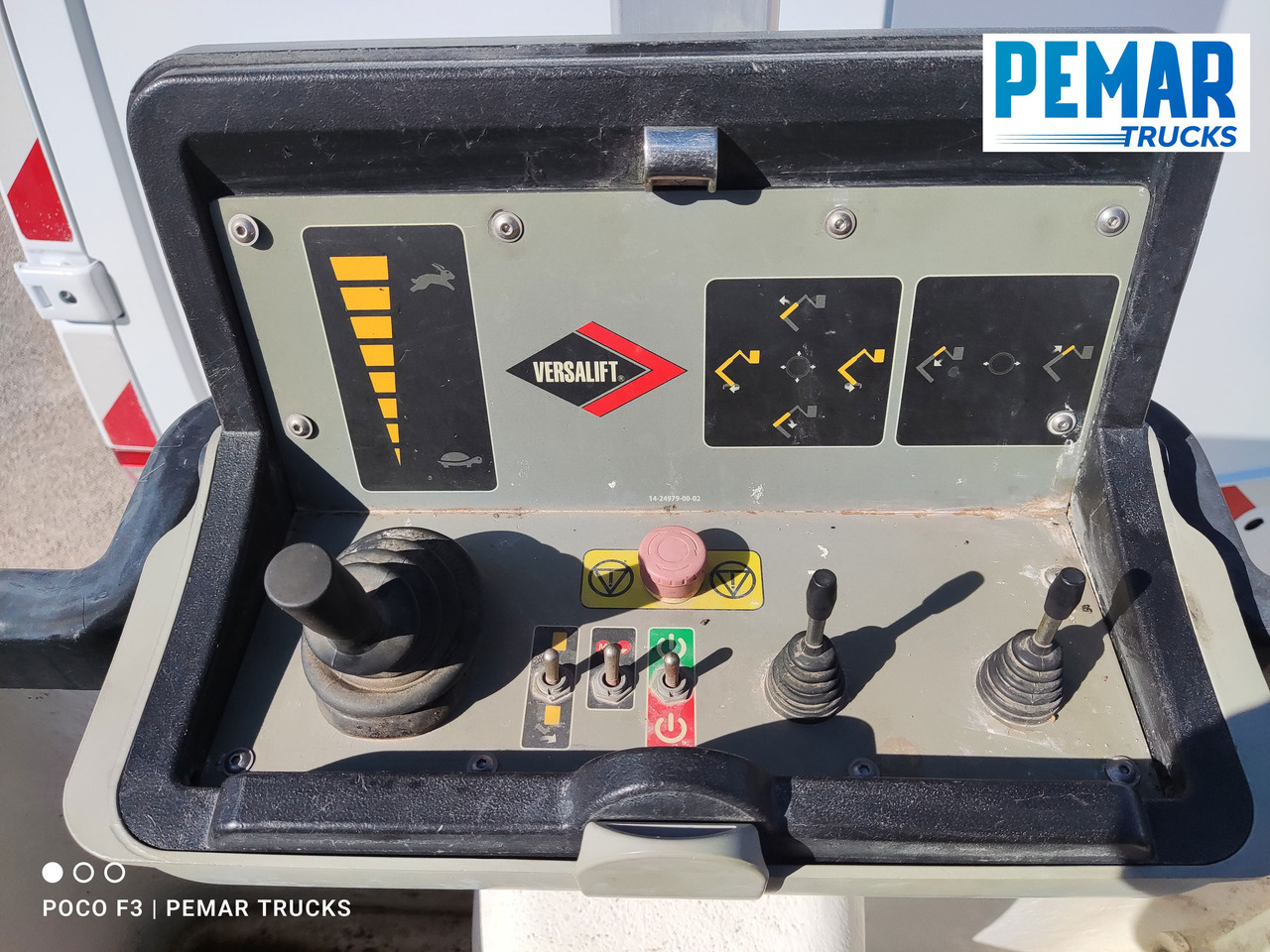 Crédit-bail RENAULT MASTER 2.3 DCI CESTA ELEVADORA PORTAPERSONAS 130 CV RENAULT MASTER 2.3 DCI CESTA ELEVADORA PORTAPERSONAS 130 CV: photos 27