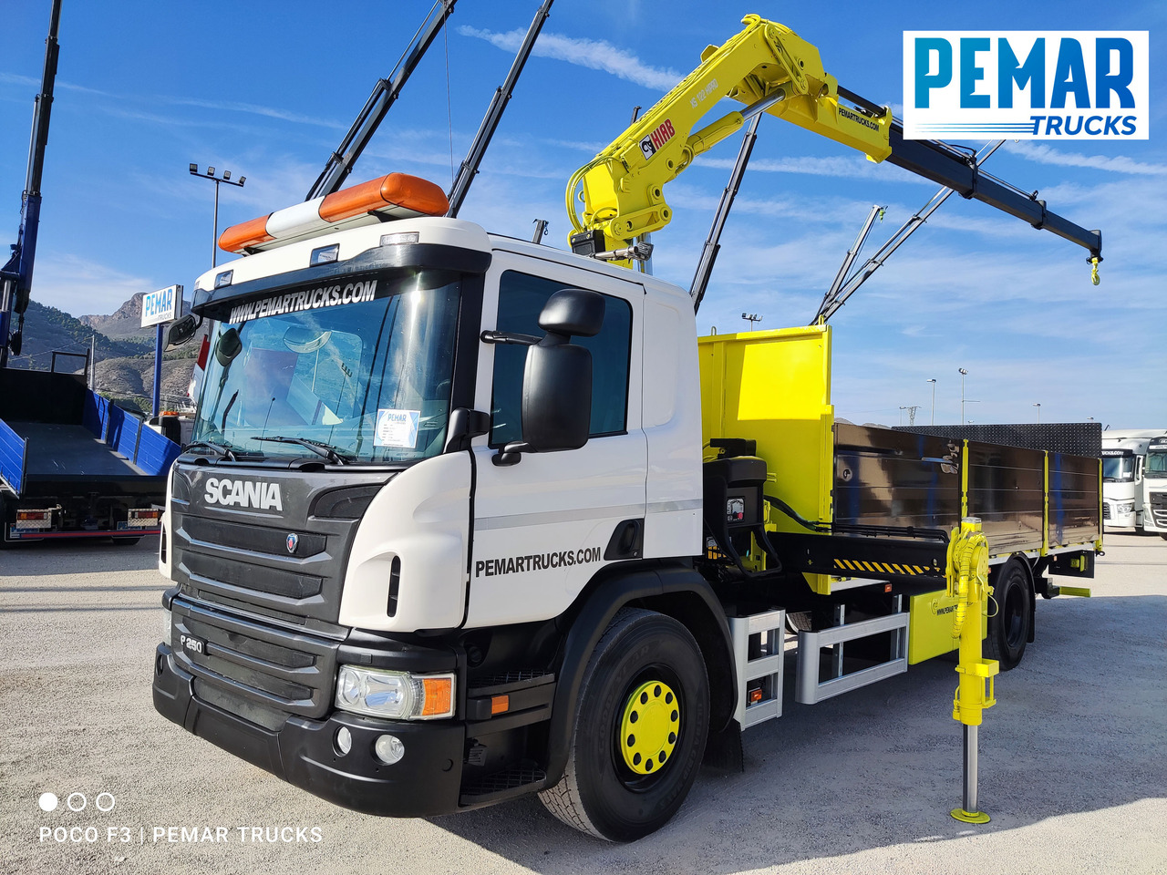 SCANIA P 250 GRUA HIAB 122-3 CAJA FIJA 18T EURO 6 - Camion grue: photos 1 SCANIA P 250 GRUA HIAB 122-3 CAJA FIJA 18T EURO 6 - Camion grue: photos 1