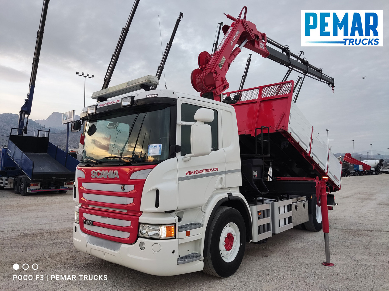 SCANIA P 280 GRUA BASCULANTE 18T EURO 6 - Camion grue: photos 1 SCANIA P 280 GRUA BASCULANTE 18T EURO 6 - Camion grue: photos 1