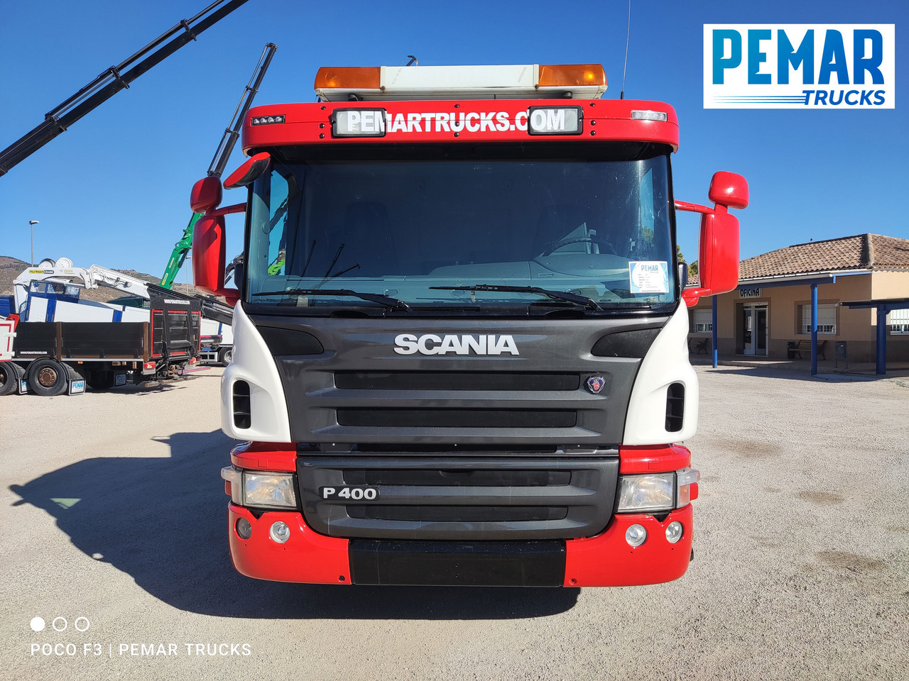 SCANIA P 400 6X2 GRUA CAJA FIJA - Camion grue: photos 3 SCANIA P 400 6X2 GRUA CAJA FIJA - Camion grue: photos 3