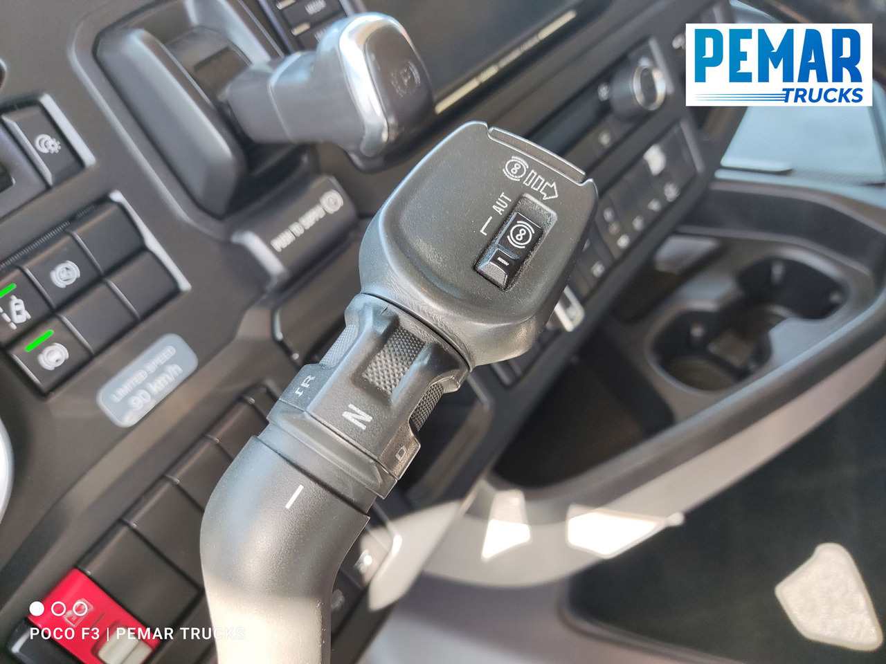 Camion grue SCANIA R 520 6X2 GRUA CAJA FIJA: photos 30