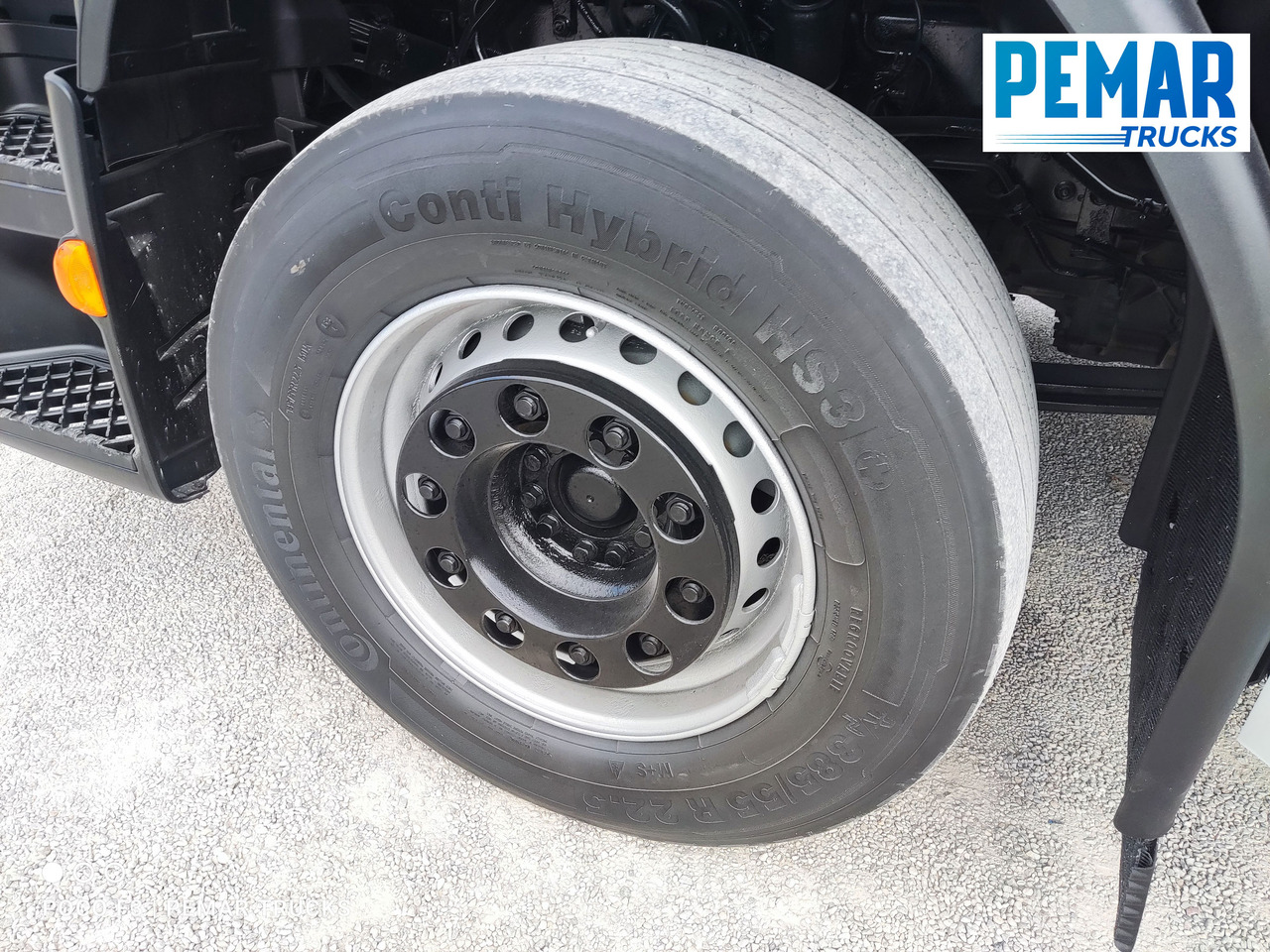 Camion fourgon VOLVO FE 320 CAJA CERRADA 18T EURO 6: photos 16
