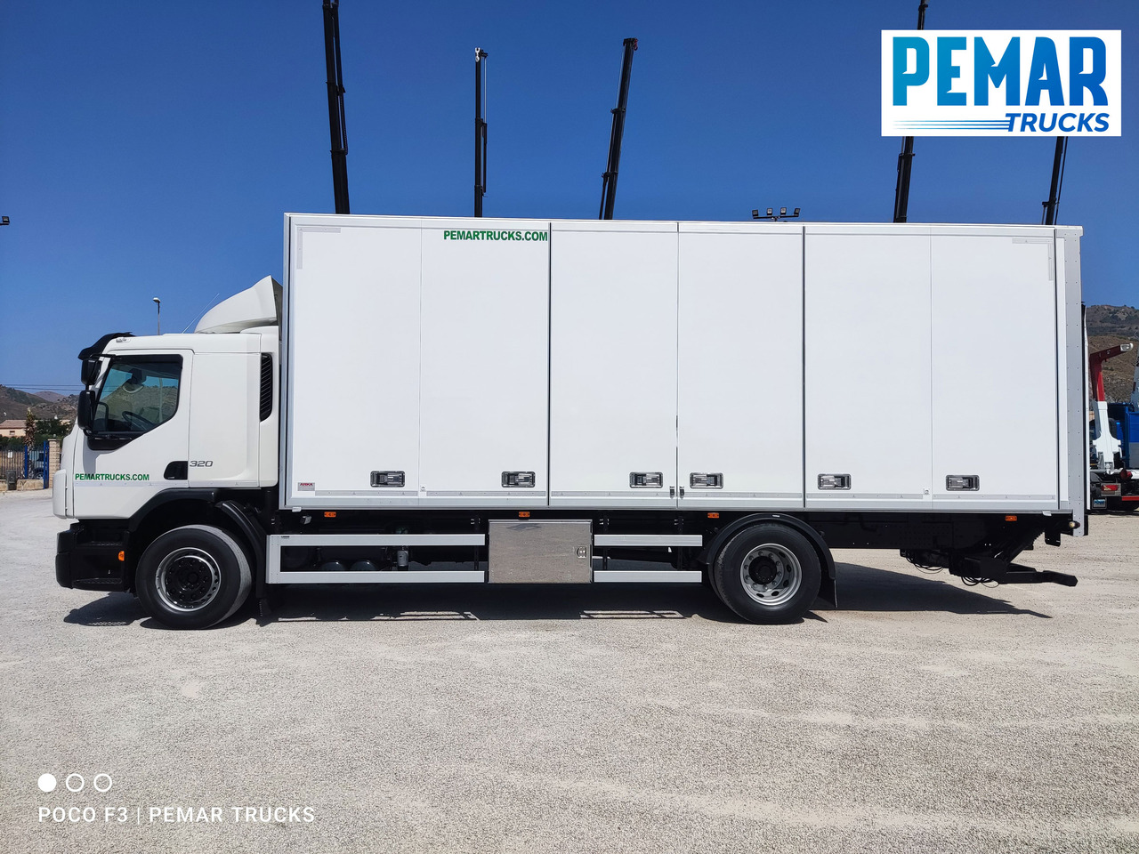 Camion fourgon VOLVO FE 320 CAJA CERRADA 18T EURO 6: photos 8