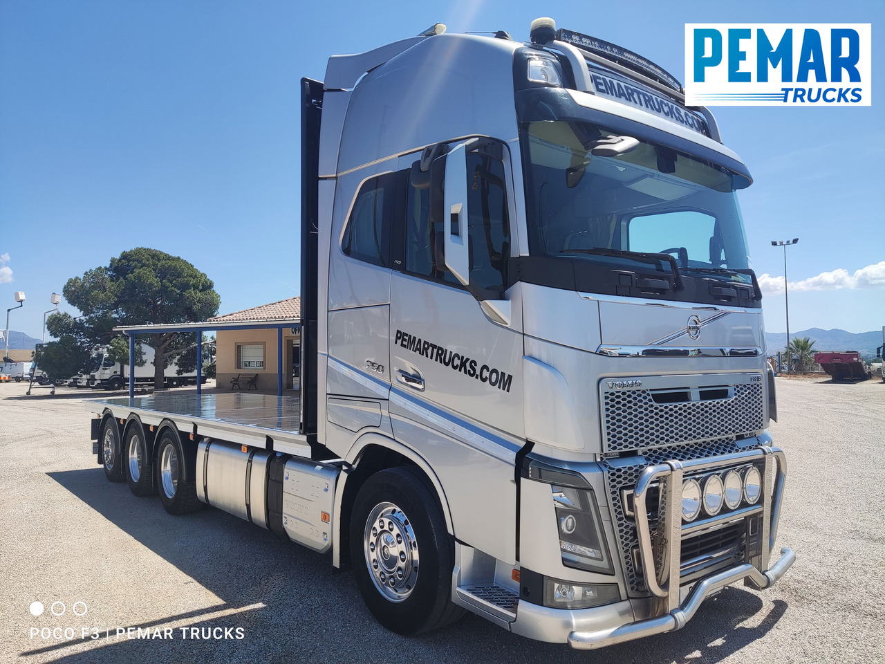 VOLVO FH16 750 8X4 PLATAFORMA CAJA ABIERTA - Camion plateau: photos 3 VOLVO FH16 750 8X4 PLATAFORMA CAJA ABIERTA - Camion plateau: photos 3
