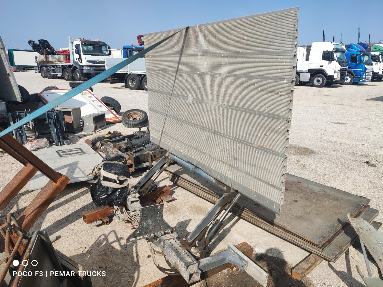 ZEPRO PLATAFORMA ELEVADORA - Hayon élévateur: photos 2 ZEPRO PLATAFORMA ELEVADORA - Hayon élévateur: photos 2