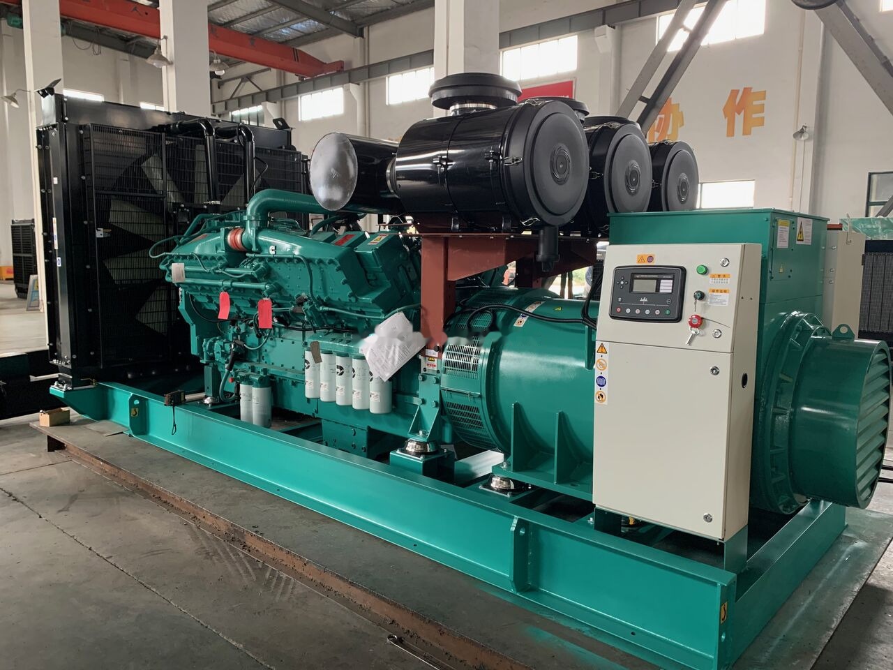 Cummins 200-2000KVA Prime Power Diesel Generator for Mining and Quarry - Groupe électrogène: photos 4 Cummins 200-2000KVA Prime Power Diesel Generator for Mining and Quarry - Groupe électrogène: photos 4
