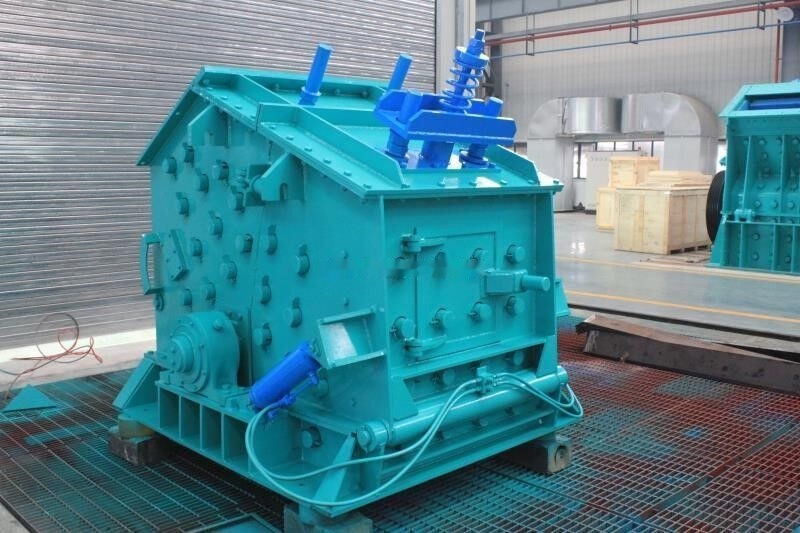 Hazemag KHSI-1010 HSI Crusher - Concasseur à percussion: photos 1 Hazemag KHSI-1010 HSI Crusher - Concasseur à percussion: photos 1