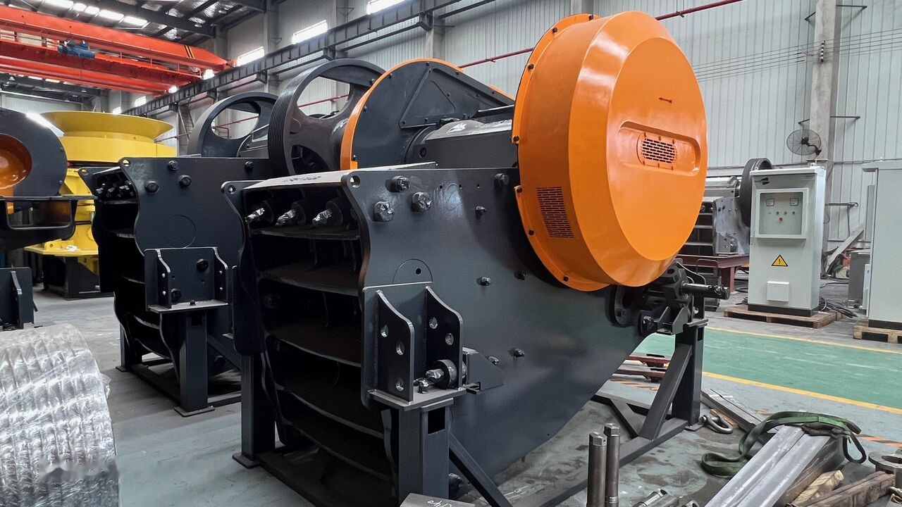 Kinglink Metso Type C116 Jaw Crusher - Concasseur à mâchoires: photos 1 Kinglink Metso Type C116 Jaw Crusher - Concasseur à mâchoires: photos 1
