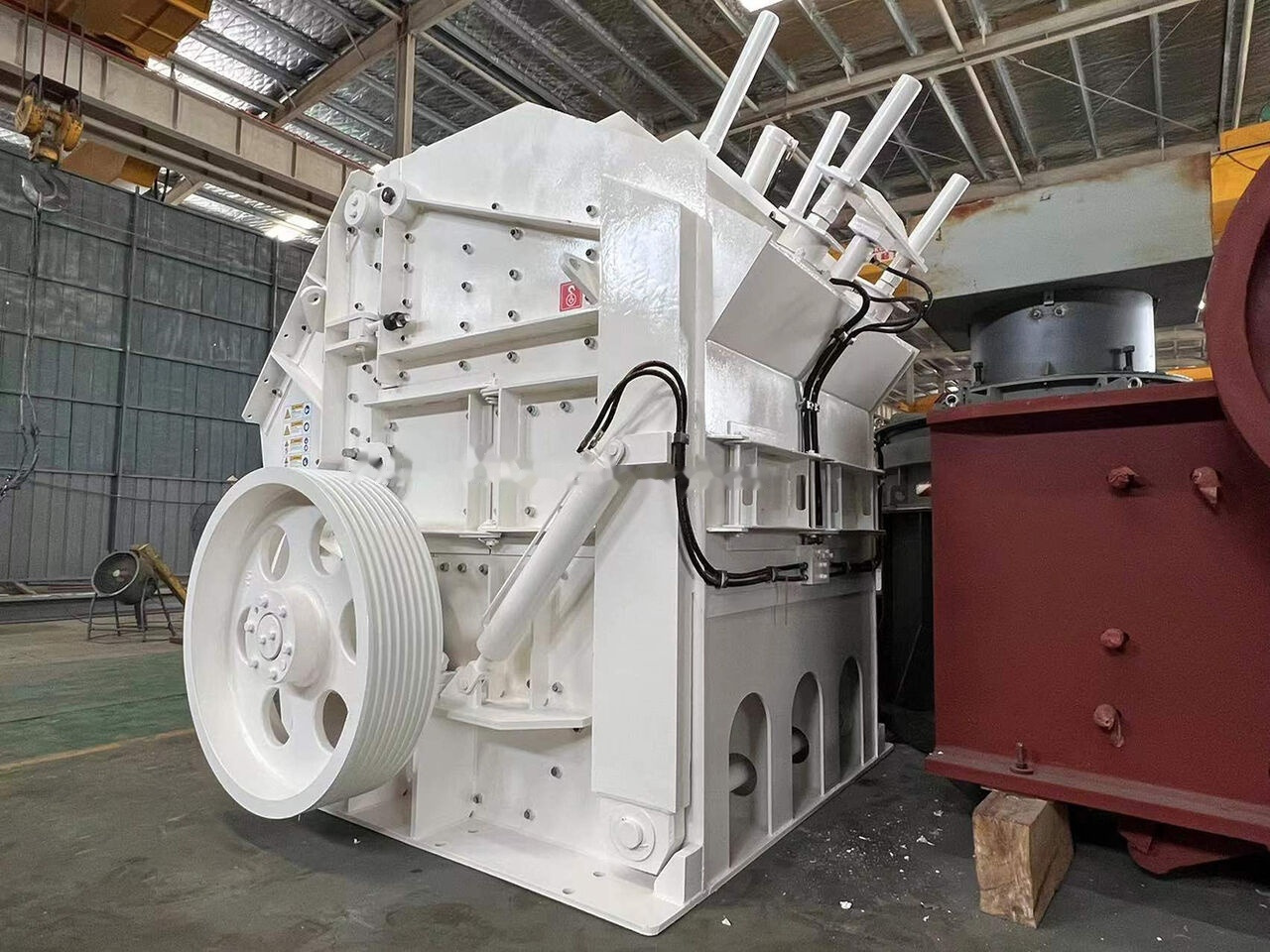 Kinglink Minyu MIC133/115 HSI Impact Crusher - Concasseur à percussion: photos 4 Kinglink Minyu MIC133/115 HSI Impact Crusher - Concasseur à percussion: photos 4