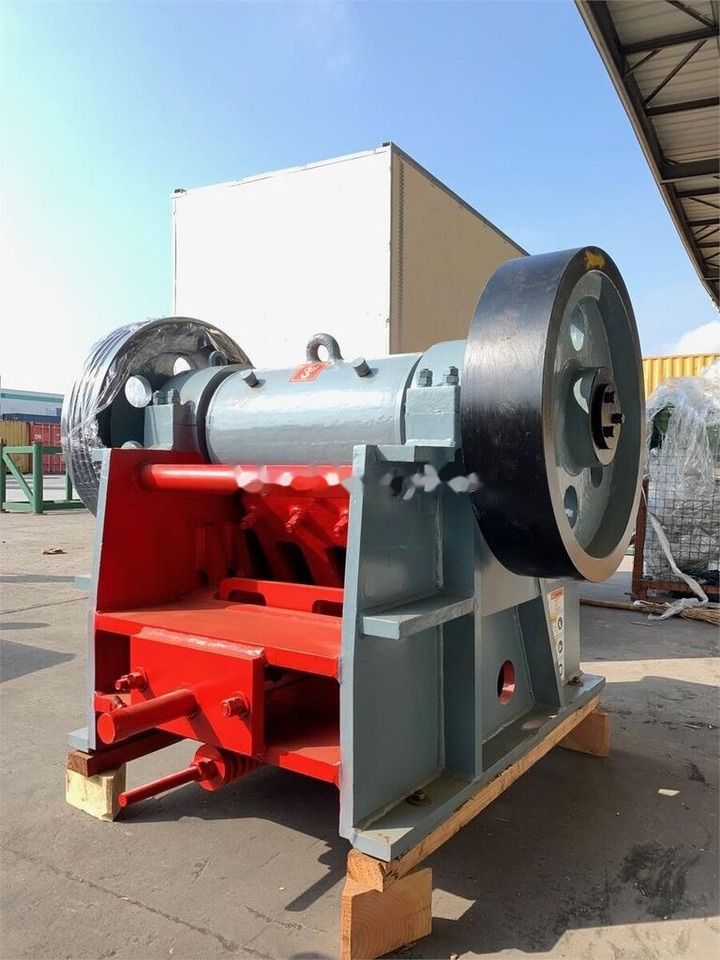 Kinglink PEX1030 Small Jaw Crusher | Mineral Ore - Concasseur à mâchoires: photos 4 Kinglink PEX1030 Small Jaw Crusher | Mineral Ore - Concasseur à mâchoires: photos 4