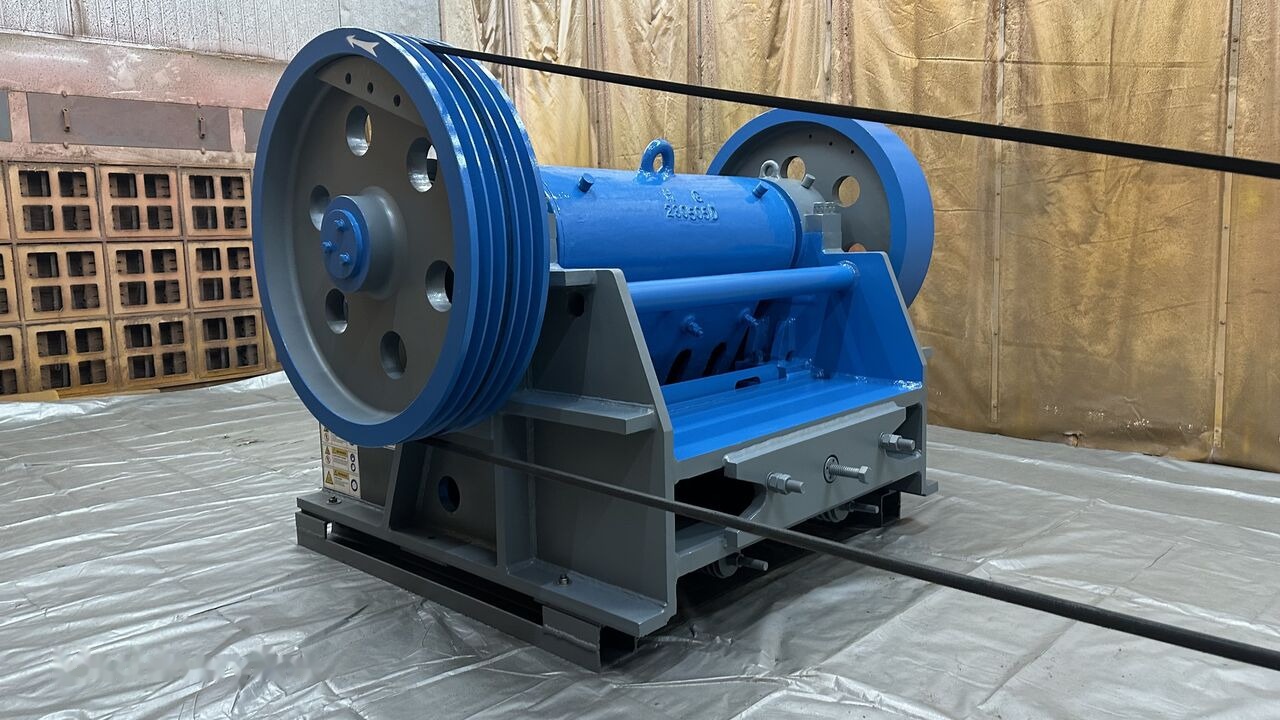 Kinglink PEX1047 Concasseur à mâchoires | broyeur - Concasseur à mâchoires: photos 2 Kinglink PEX1047 Concasseur à mâchoires | broyeur - Concasseur à mâchoires: photos 2