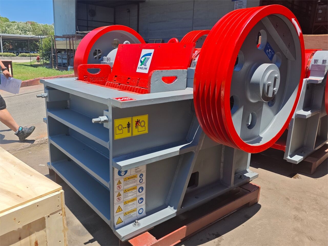 Kinglink PEX250x1000 | PEX1039 Secondary Stone Jaw Crusher - Concasseur à mâchoires: photos 3 Kinglink PEX250x1000 | PEX1039 Secondary Stone Jaw Crusher - Concasseur à mâchoires: photos 3