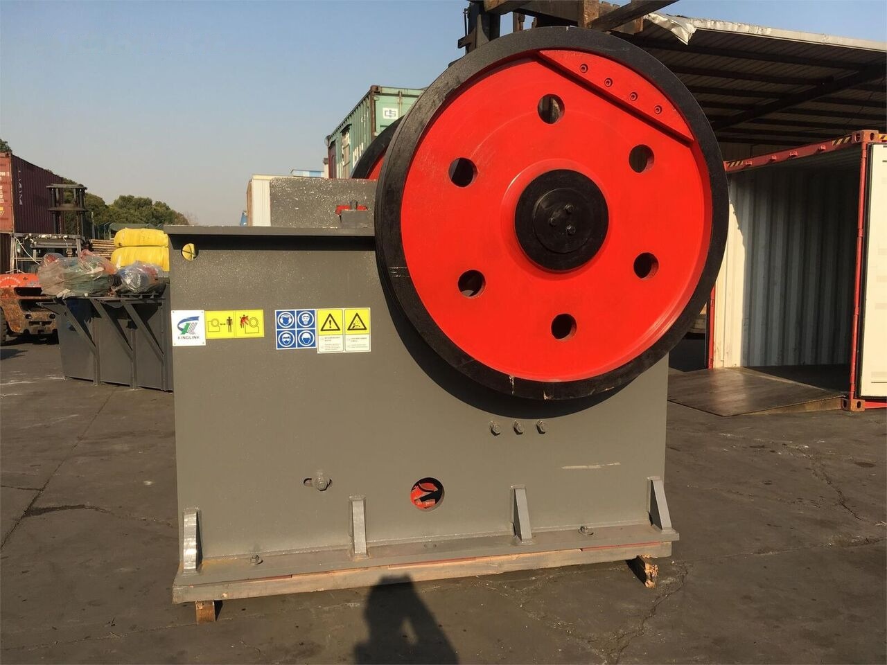 Kinglink Rock Stone Jaw Crusher PE600x900 - Concasseur à mâchoires: photos 3 Kinglink Rock Stone Jaw Crusher PE600x900 - Concasseur à mâchoires: photos 3