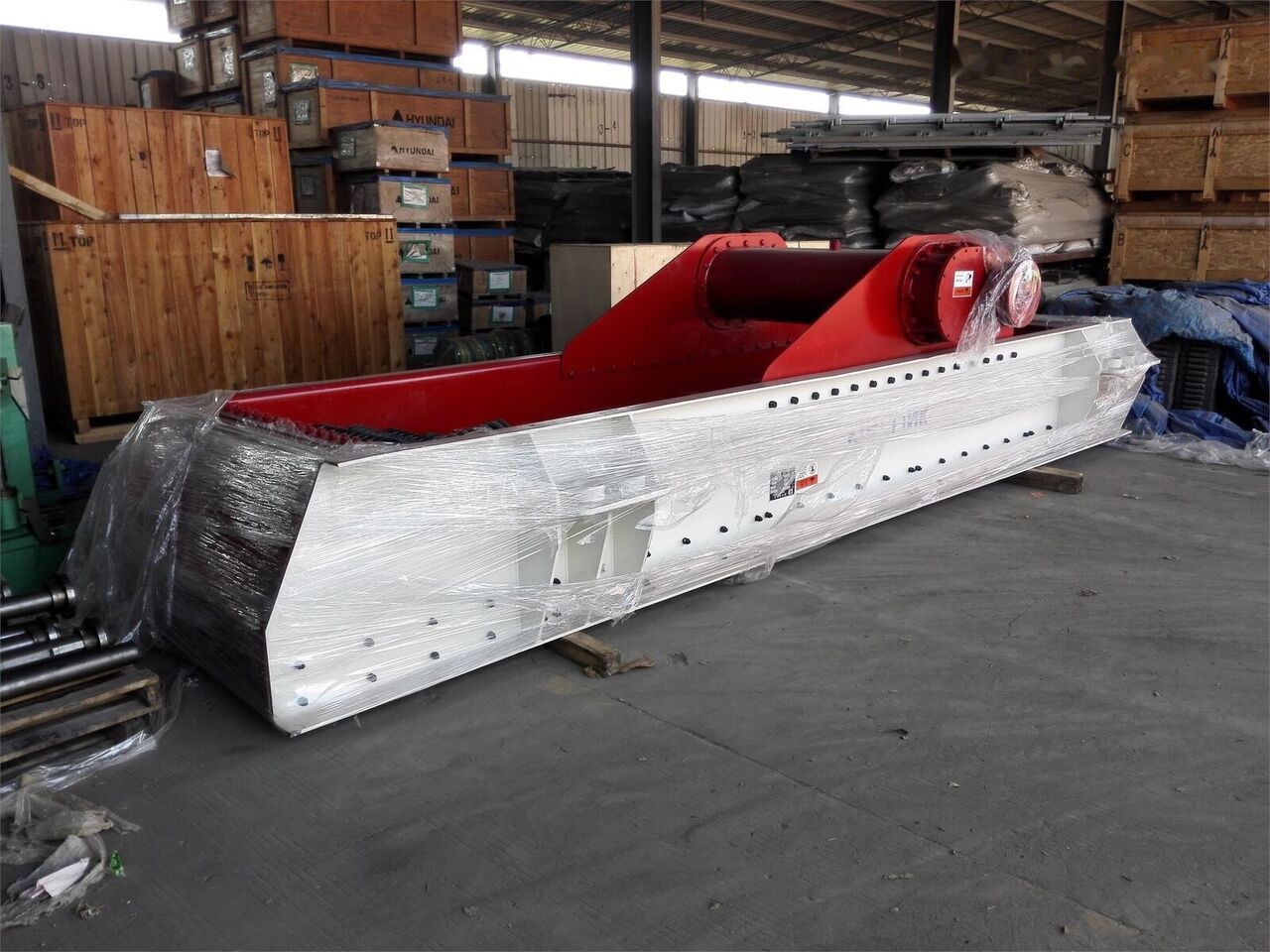 Kinglink ZSW600X130 OEM manufacturing Gator type Vibrating Grizzly Feeder - Crible: photos 1 Kinglink ZSW600X130 OEM manufacturing Gator type Vibrating Grizzly Feeder - Crible: photos 1