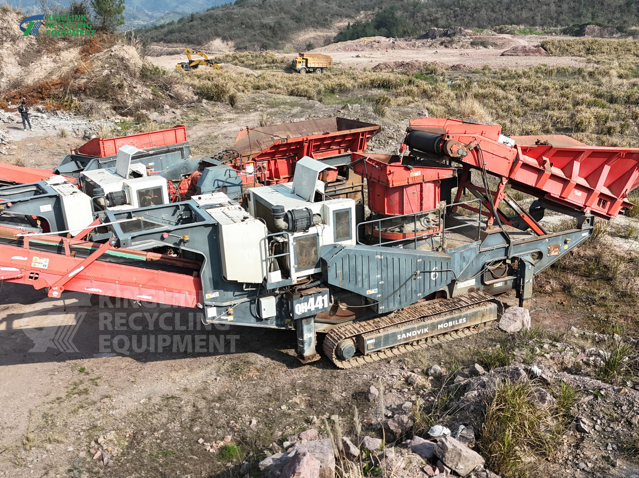 SANDVIK QJ341 QH441 QA451 mobile crushing plant - Concasseur mobile: photos 2 SANDVIK QJ341 QH441 QA451 mobile crushing plant - Concasseur mobile: photos 2