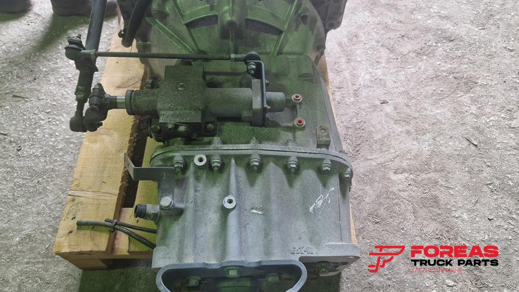 EATON / VICKERS Y 04363 - Boîte de vitesse pour Camion: photos 4 EATON / VICKERS Y 04363 - Boîte de vitesse pour Camion: photos 4