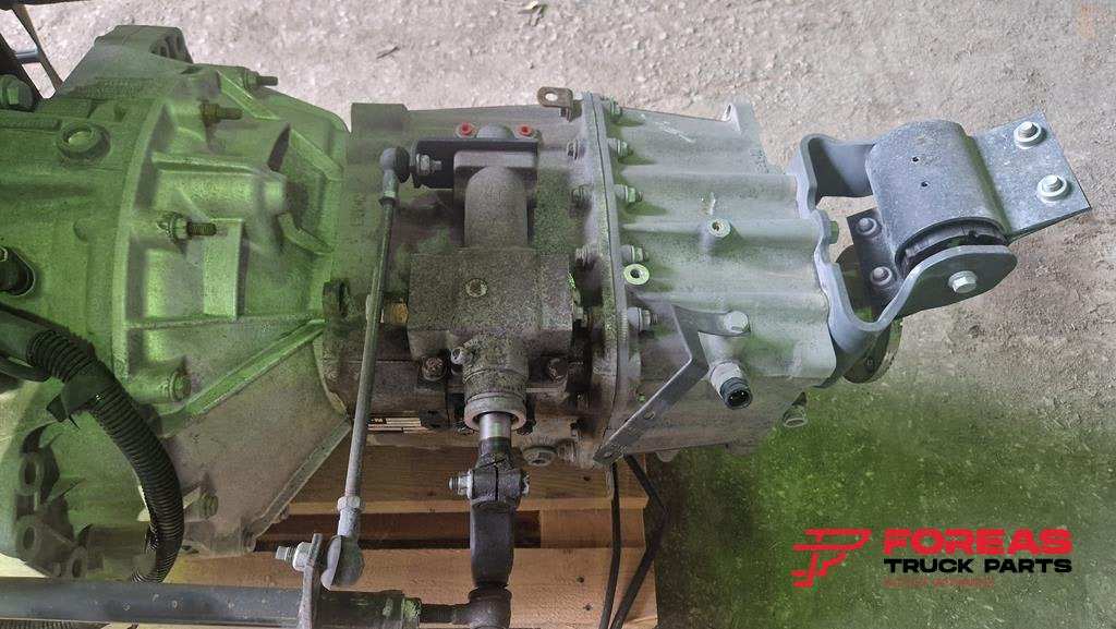 EATON / VICKERS Y 04363 - Boîte de vitesse pour Camion: photos 2 EATON / VICKERS Y 04363 - Boîte de vitesse pour Camion: photos 2