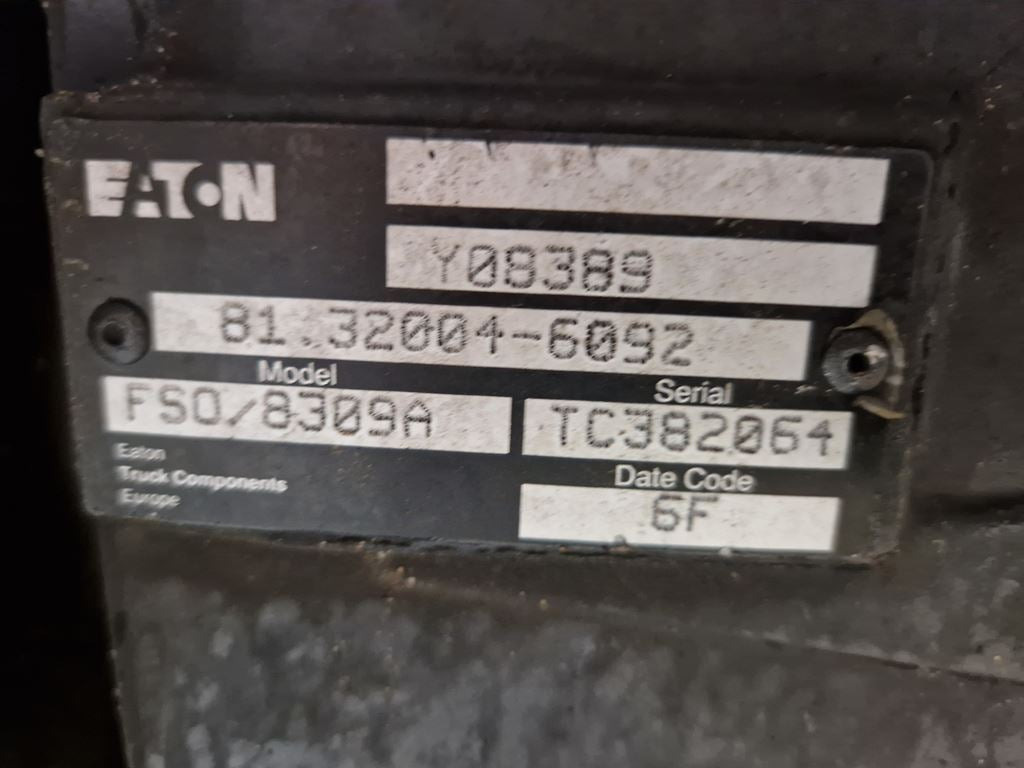 EATON / VICKERS Y 08389 - Boîte de vitesse pour Camion: photos 5 EATON / VICKERS Y 08389 - Boîte de vitesse pour Camion: photos 5