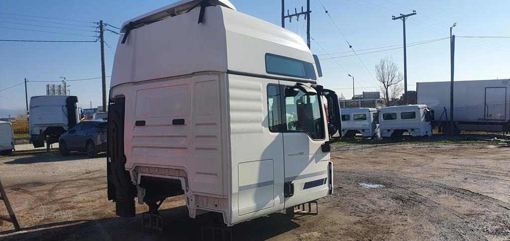 MAN TGX - EURO 6 - Cabine pour Camion: photos 3 MAN TGX - EURO 6 - Cabine pour Camion: photos 3