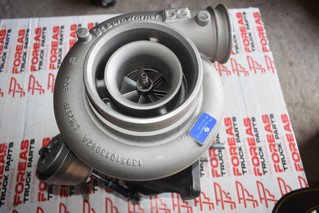 MERCEDES-BENZ ACTROS EURO 6 OM471 - REFURBISHED - Turbocompresseur pour Camion: photos 2 MERCEDES-BENZ ACTROS EURO 6 OM471 - REFURBISHED - Turbocompresseur pour Camion: photos 2