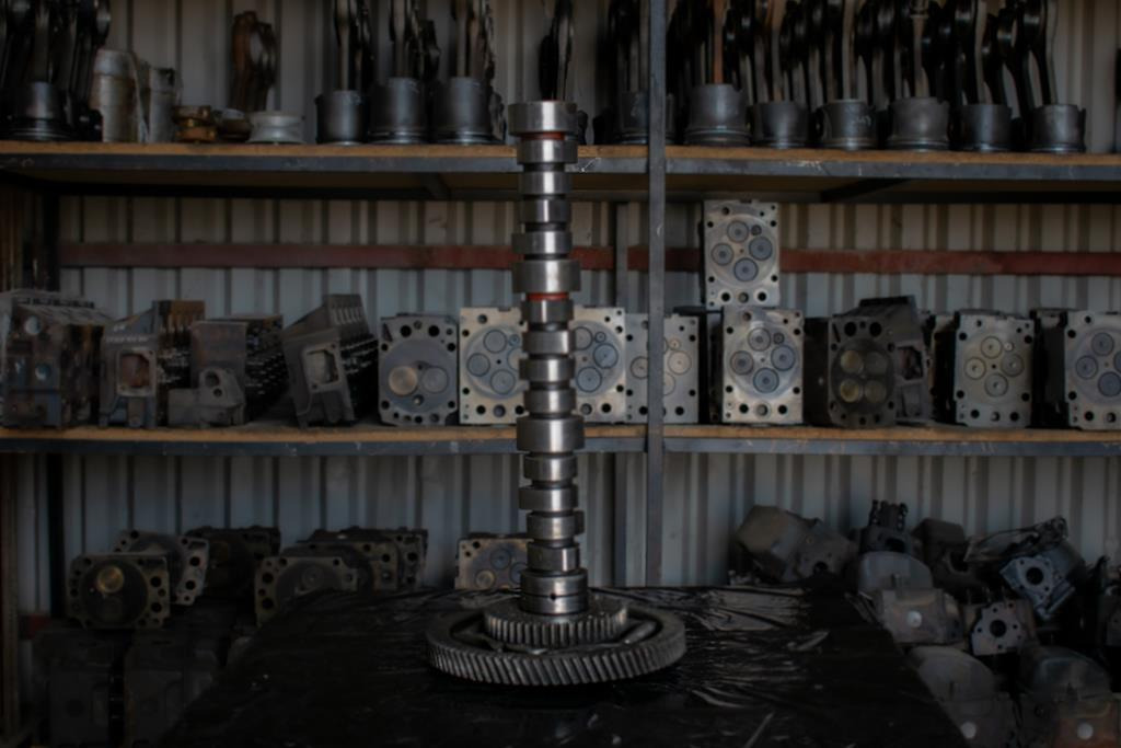 MERCEDES-BENZ ACTROS EURO V PISTON WITH CONNECTING ROD FOR ENGINE CODE ΟΜ 541 - Bielle pour Camion: photos 4 MERCEDES-BENZ ACTROS EURO V PISTON WITH CONNECTING ROD FOR ENGINE CODE ΟΜ 541 - Bielle pour Camion: photos 4
