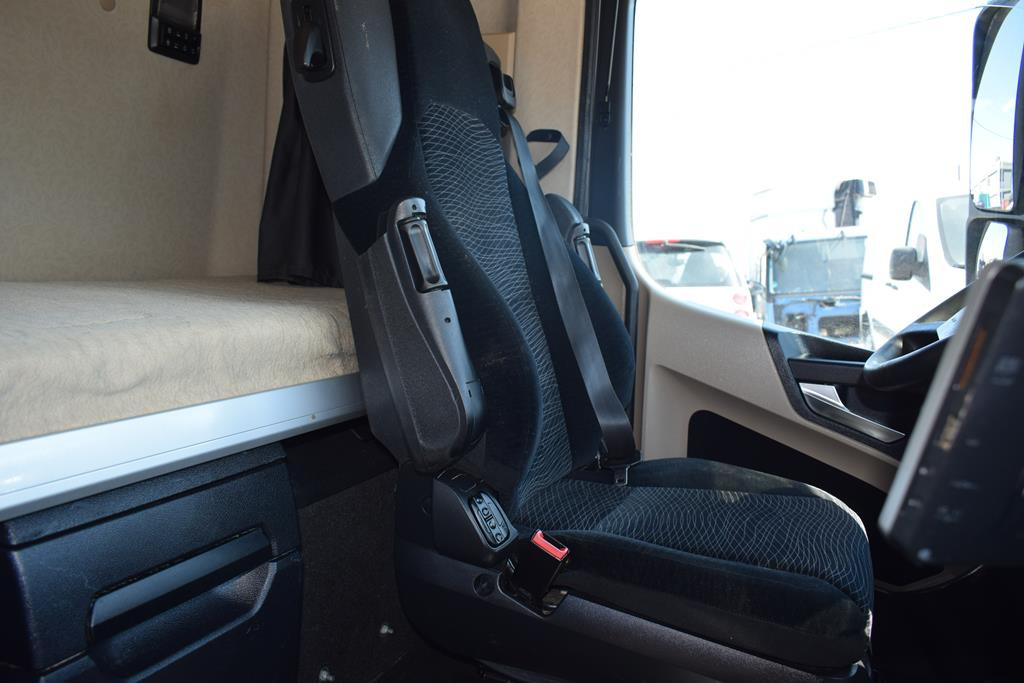 Cabine pour Camion MERCEDES-BENZ ACTROS MP 4 (BIG SPACE): photos 16