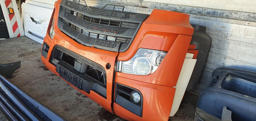 MERCEDES-BENZ ACTROS MP4 - Pare-chocs pour Camion: photos 2 MERCEDES-BENZ ACTROS MP4 - Pare-chocs pour Camion: photos 2