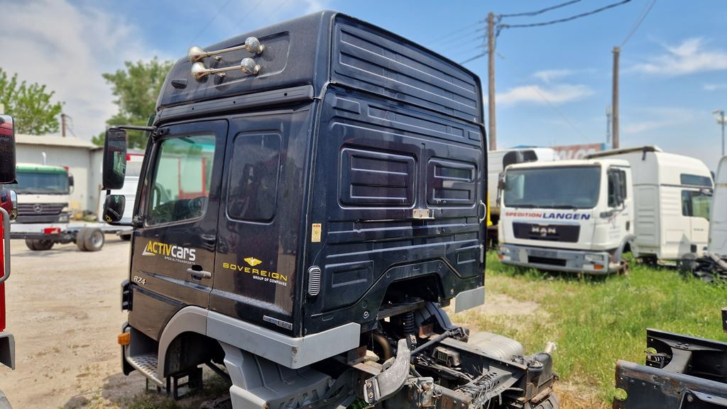 MERCEDES-BENZ ATEGO 3 DOUBLE CAB - Cabine pour Camion: photos 4 MERCEDES-BENZ ATEGO 3 DOUBLE CAB - Cabine pour Camion: photos 4