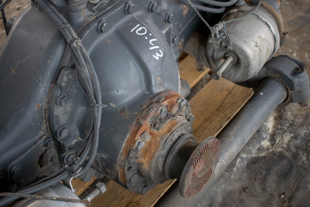 MERCEDES-BENZ ATEGO SPLIT DIFFERENTIAL (8 HOLES) - Différentiel pour Camion: photos 1 MERCEDES-BENZ ATEGO SPLIT DIFFERENTIAL (8 HOLES) - Différentiel pour Camion: photos 1