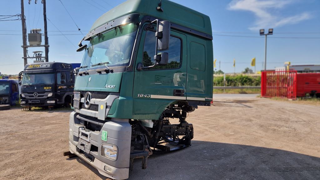 MERCEDES-BENZ AXOR 1843 - Cabine pour Camion: photos 3 MERCEDES-BENZ AXOR 1843 - Cabine pour Camion: photos 3