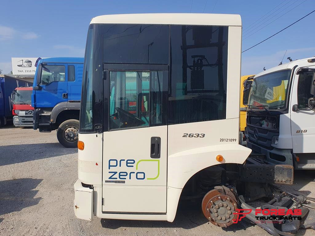 MERCEDES-BENZ ECONIC 2633 - Cabine pour Camion: photos 4 MERCEDES-BENZ ECONIC 2633 - Cabine pour Camion: photos 4