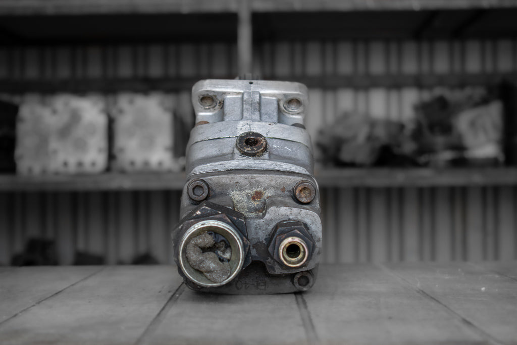 VOLVO SINGLE ENERGY PUMP - Pompe hydraulique pour Camion: photos 3 VOLVO SINGLE ENERGY PUMP - Pompe hydraulique pour Camion: photos 3