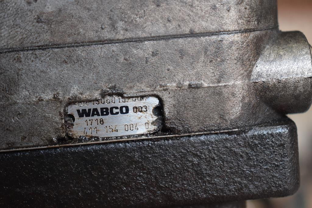 WABCO 411 154 004 - Compresseur pour Camion: photos 4 WABCO 411 154 004 - Compresseur pour Camion: photos 4