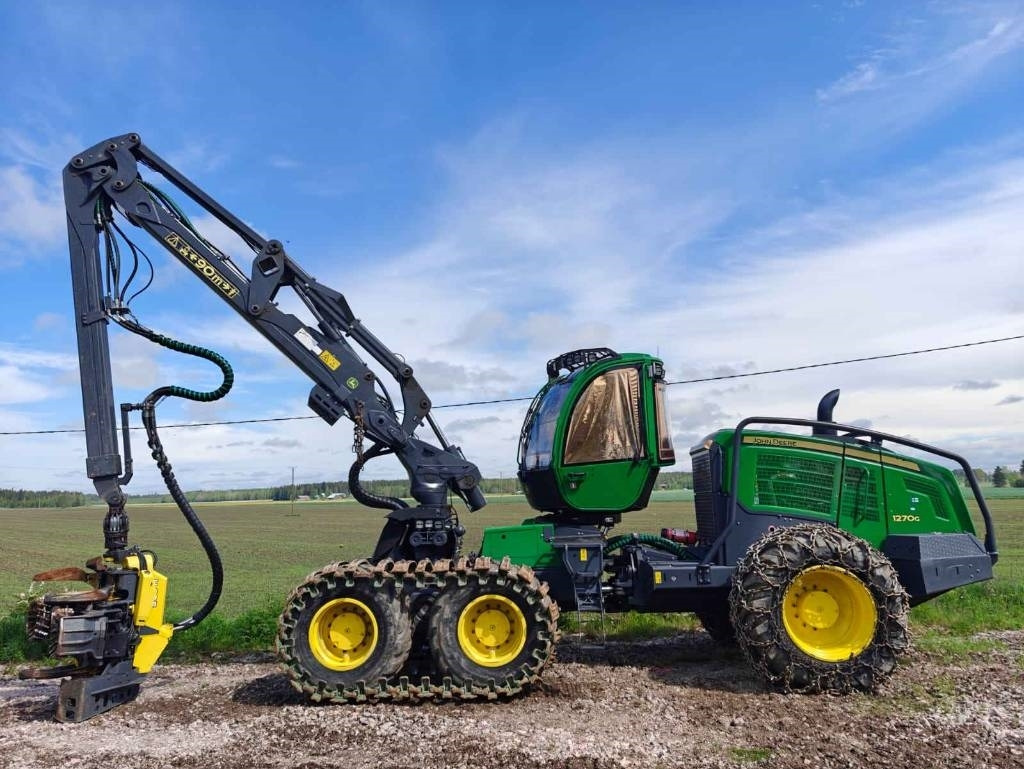 John Deere 1270 G - Abatteuse: photos 2 John Deere 1270 G - Abatteuse: photos 2