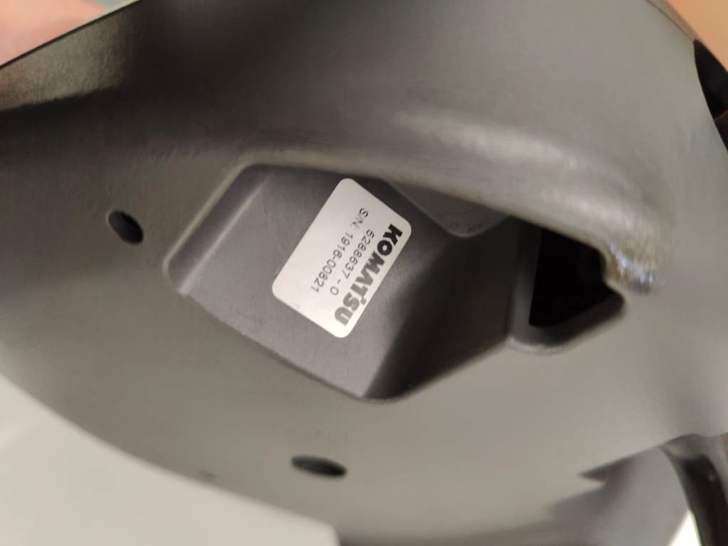 Komatsu Joysticks - Système électrique pour Matériel forestier: photos 3 Komatsu Joysticks - Système électrique pour Matériel forestier: photos 3